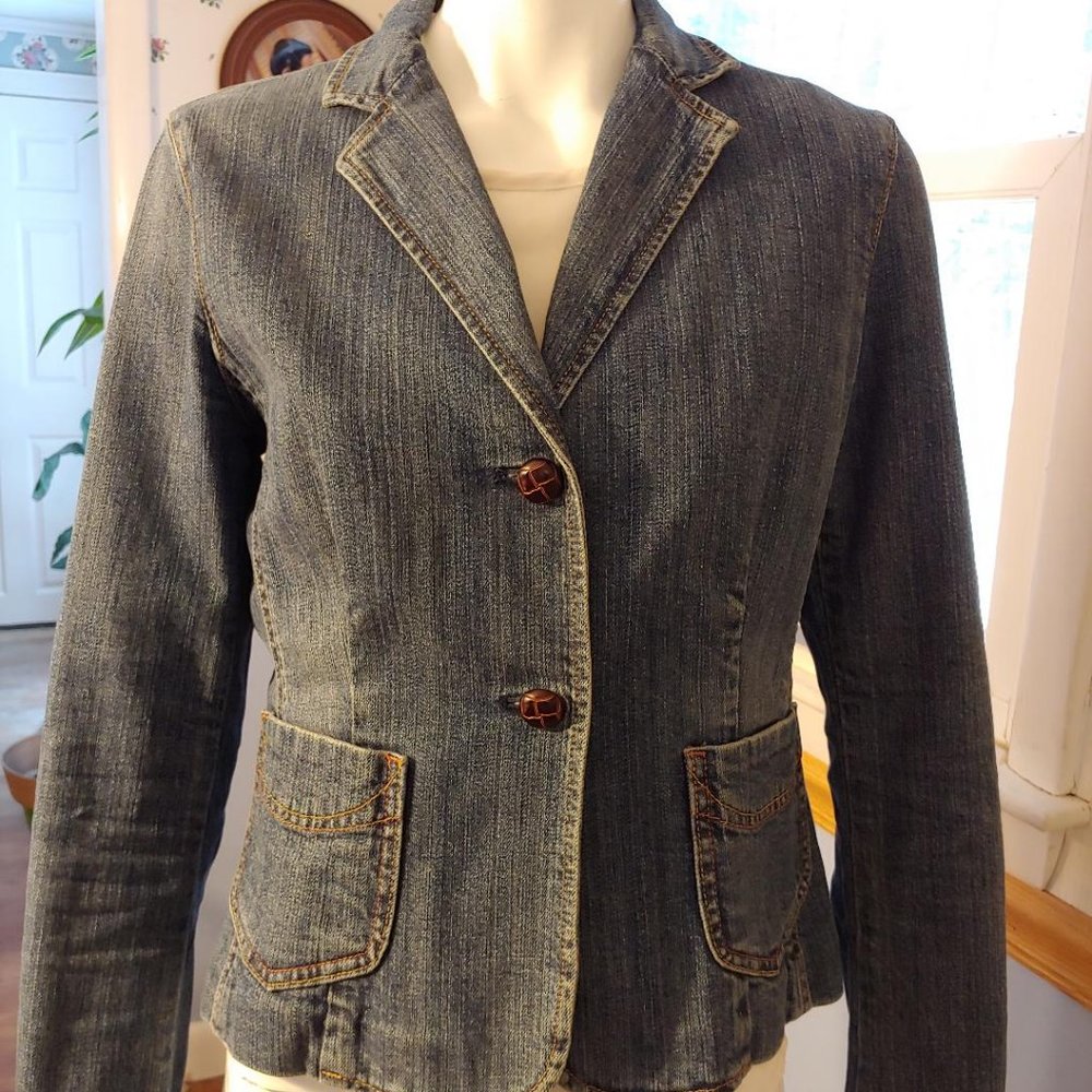Vintage GAP Women's denim jacket